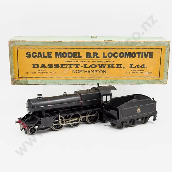 Bassett-Lowke Steam Powered Boxed Locomotive and Tender