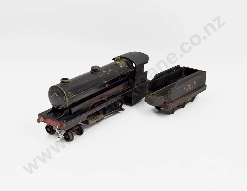 Bowman Live Steam Locomotive and Tender Image 1++