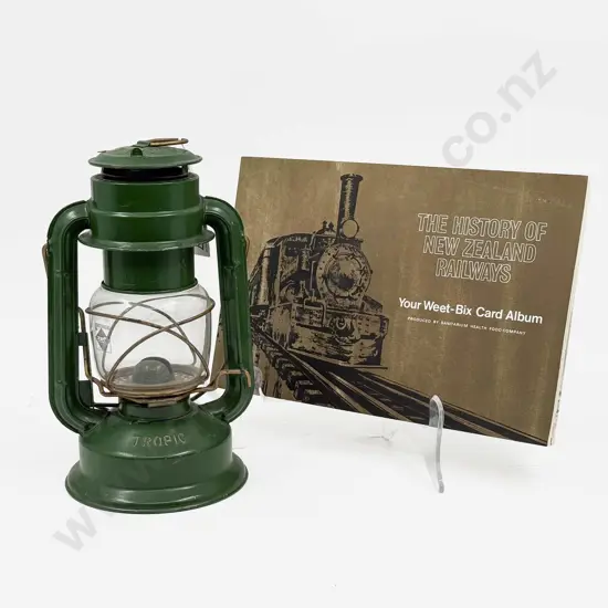 Made in England Chalwyn Tropic Kerosene Hurricane Lantern Unused and Weet-bix Card Album