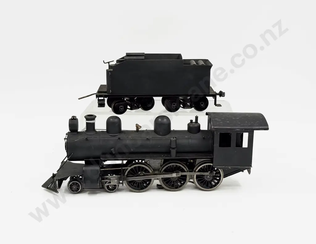 Ken Cassells (Wellington) Scratch Built O Gauge Steam Locomotive and Tender Image 1++