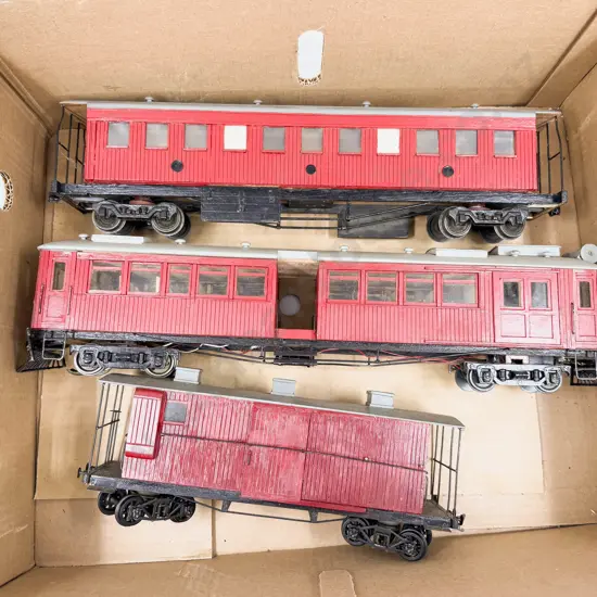 Ken Cassells Scratch Built O Gauge Vintage NZ Railway Passenger Coach with Powered Coach and Guards Van