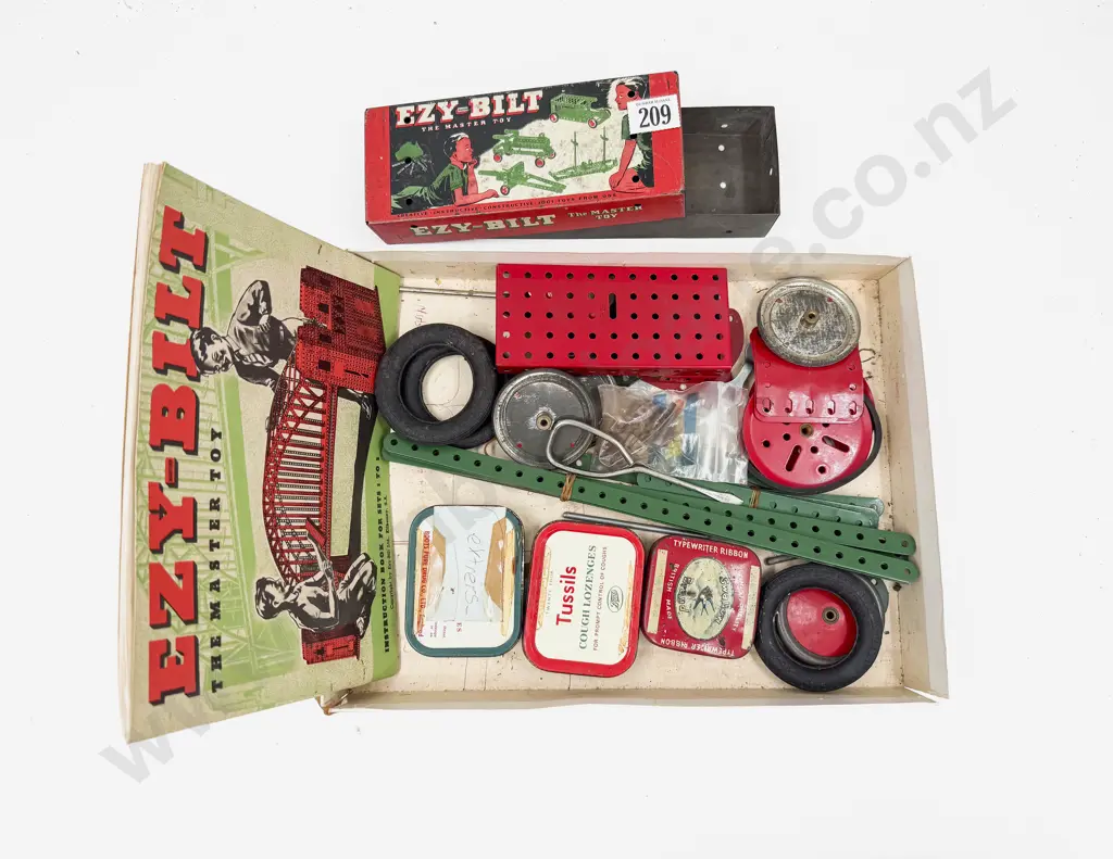 C1960 Ezy-Bilt Set No5 in Card Box with Booklet Set 1 to 5 and NoO Tin Box Image 1++