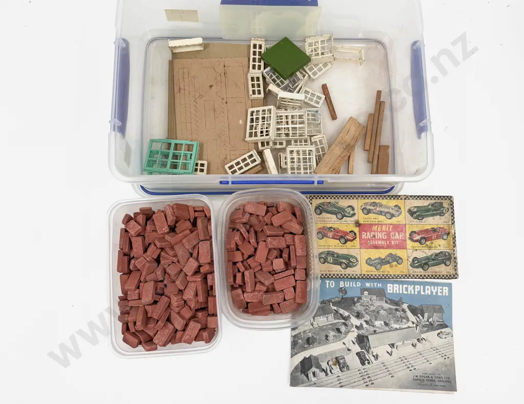 J W Spear & Sons Ltd England Brickplayer - The Bricks and Mortar Building Kit Image 1++