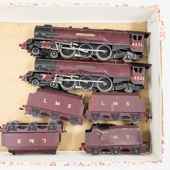 Hornby Dublo Two EDL2 Locomotives Duchess of Atholl 6231 with Four LMS Tenders 3-Rail