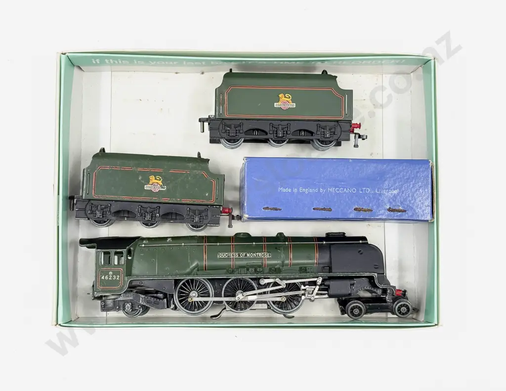 Hornby Dublo 4-6-2 Locomotive Duchess of Montrose 46232 BR Tender 3-Rail Image 1++