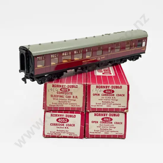 Hornby Dublo Boxed BR Corridor Coaches 4062 4063 4075 4078