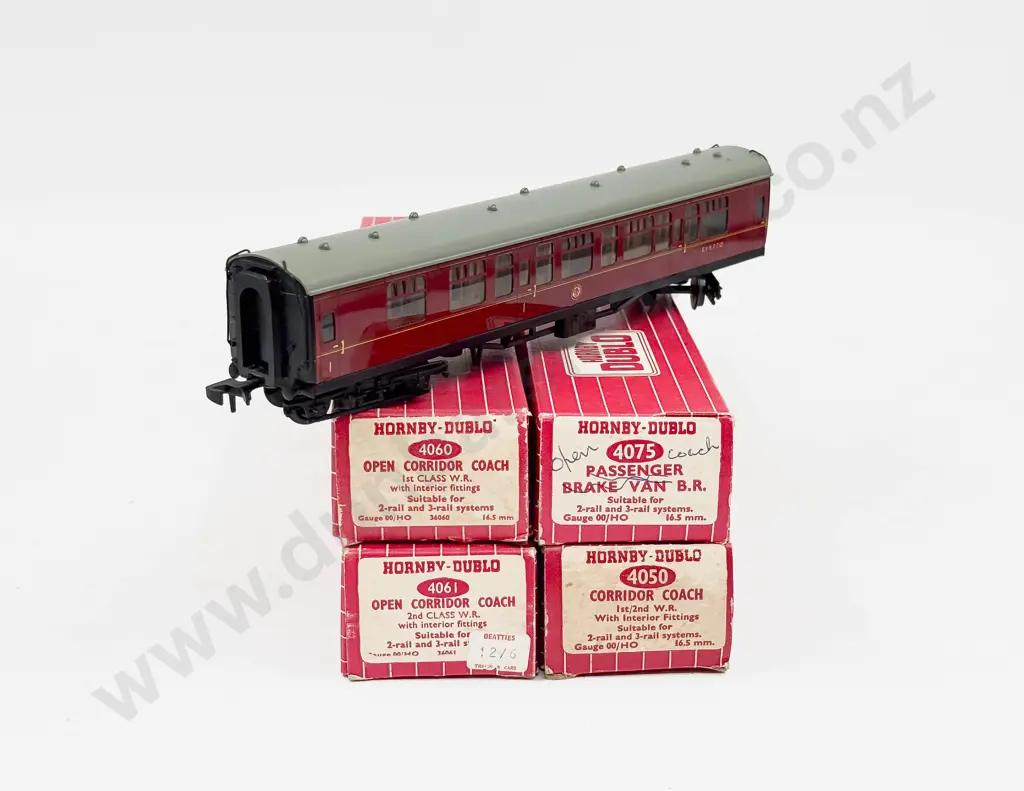 Hornby Dublo Boxed WR Corridor Coaches 4050 x2 4061 4060 Image 1++