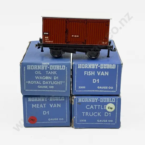 Hornby Dublo Boxed Four Rolling Stock Wagons - fine condition