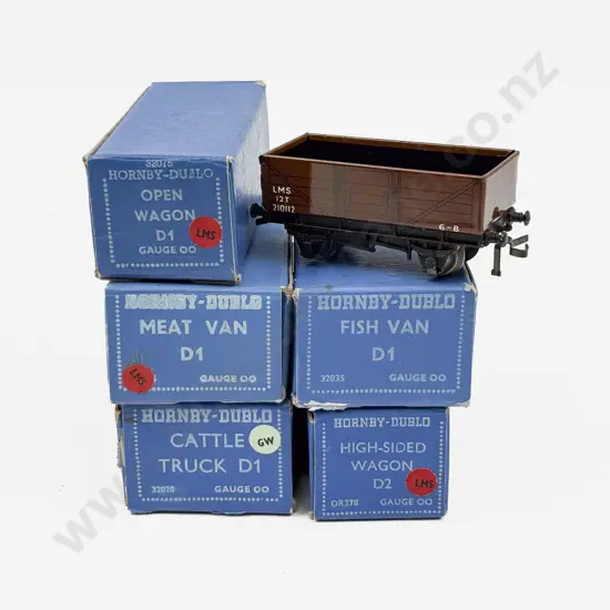 Hornby Dublo Boxed Three Rolling Stock Wagons - fine condition with Cattle & Fish Vans