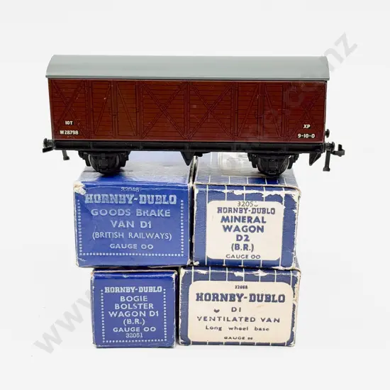 Hornby Dublo Boxed Four Rolling Stock Wagons - light age wear
