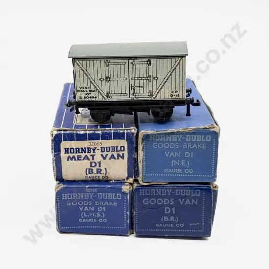 Hornby Dublo Boxed Four Rolling Stock Wagons - light age wear