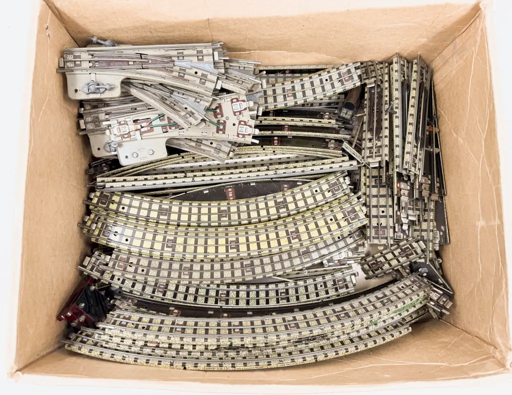 Hornby Dublo Good Quantity 3-Rail Track with Points and Switches Image 1++