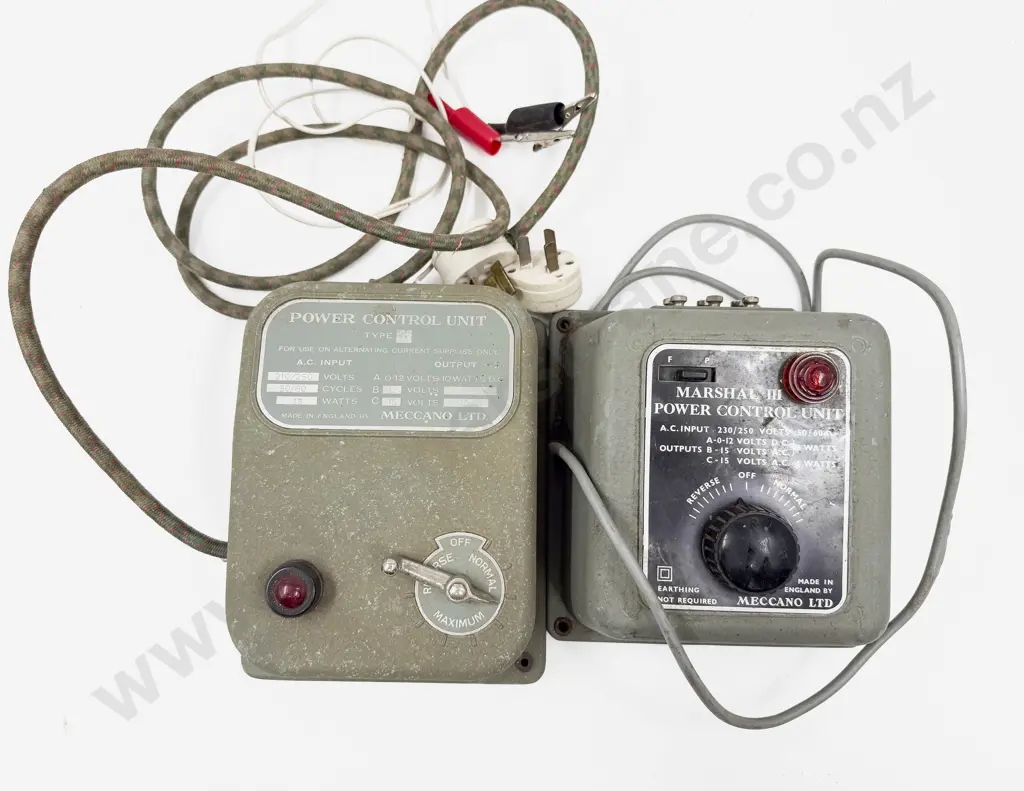 Vintage Meccano Marshal III Power Control Unit and Type A3 Unit Image 1++