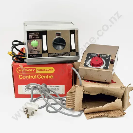 Hornby Boxed R910 Control Centre and Triang P15 Power Unit