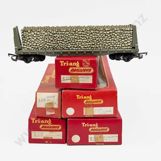 Triang Railways Boxed R235 R110 R219 R349 R129