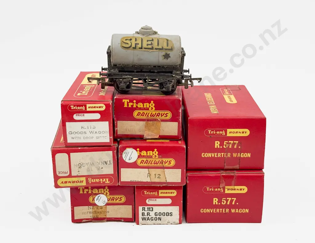 Triang Hornby Boxed Six Short Base Rolling Stock Wagons With Converter Wagon x2 Image 1++