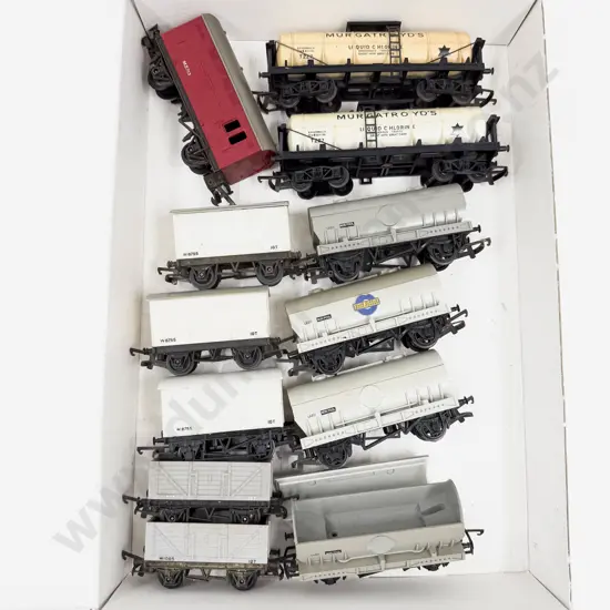 Triang Railways Twelve Rolling Stock Wagons