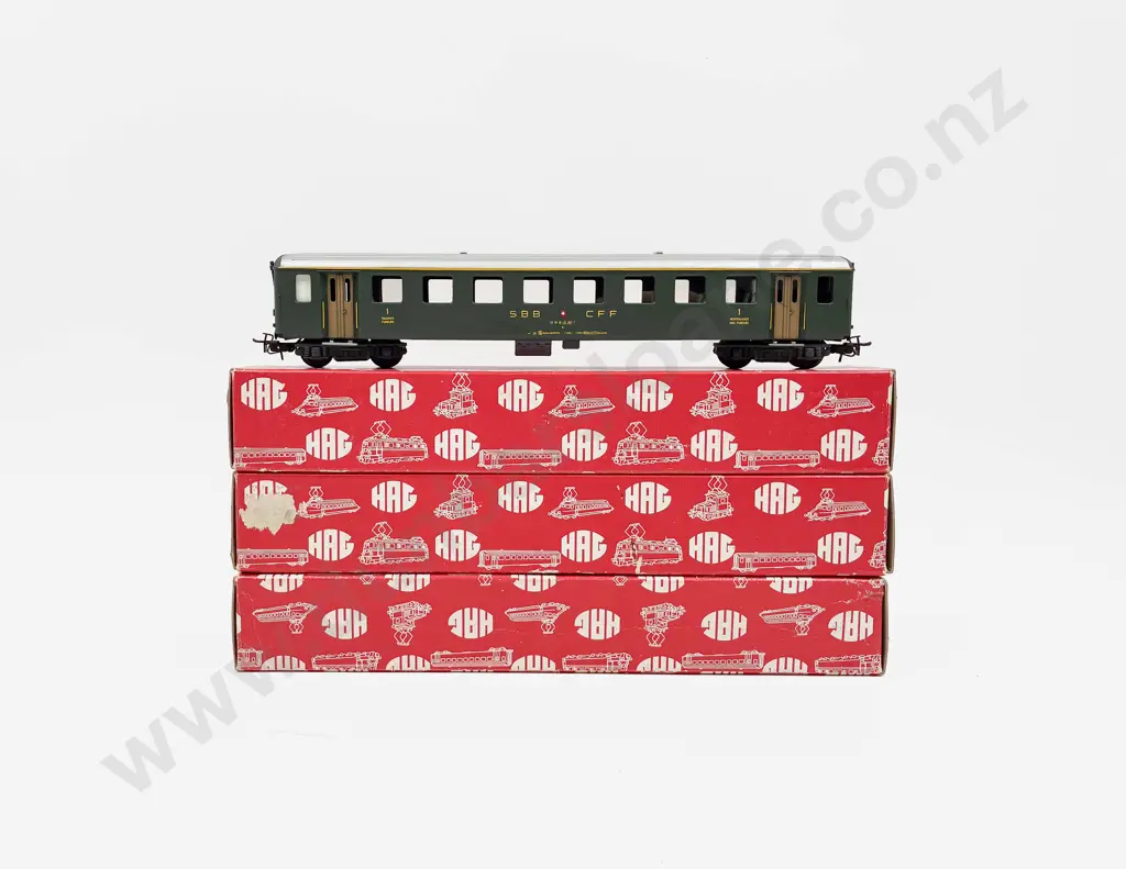 HAG HO Gauge As New SBB FFS Railway Three Coaches Image 1++