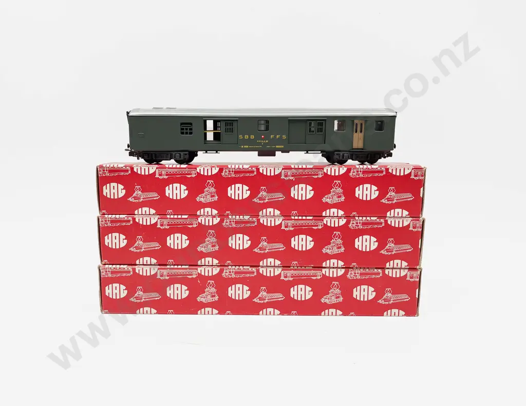 HAG HO Gauge As New SBB FFS Railway Three Coaches Image 1++