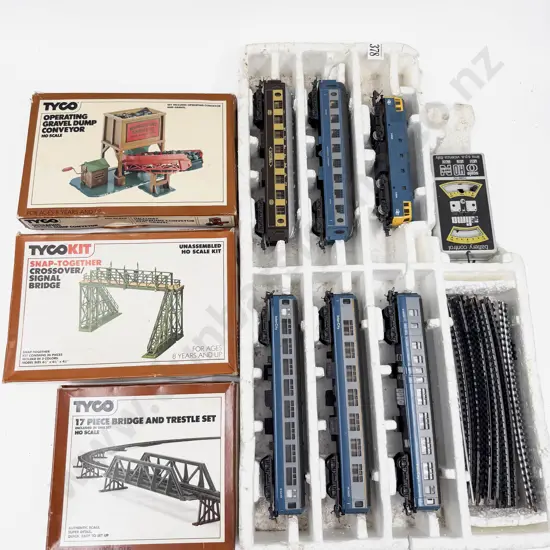 Lima HO Electric Train Set