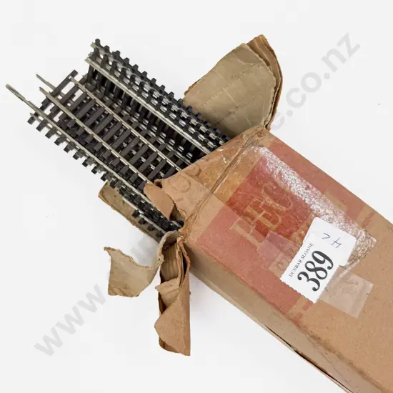 Peco Streamline As New 14 Long Length Track Pieces with Thin Steel Rods and Plastic Piping