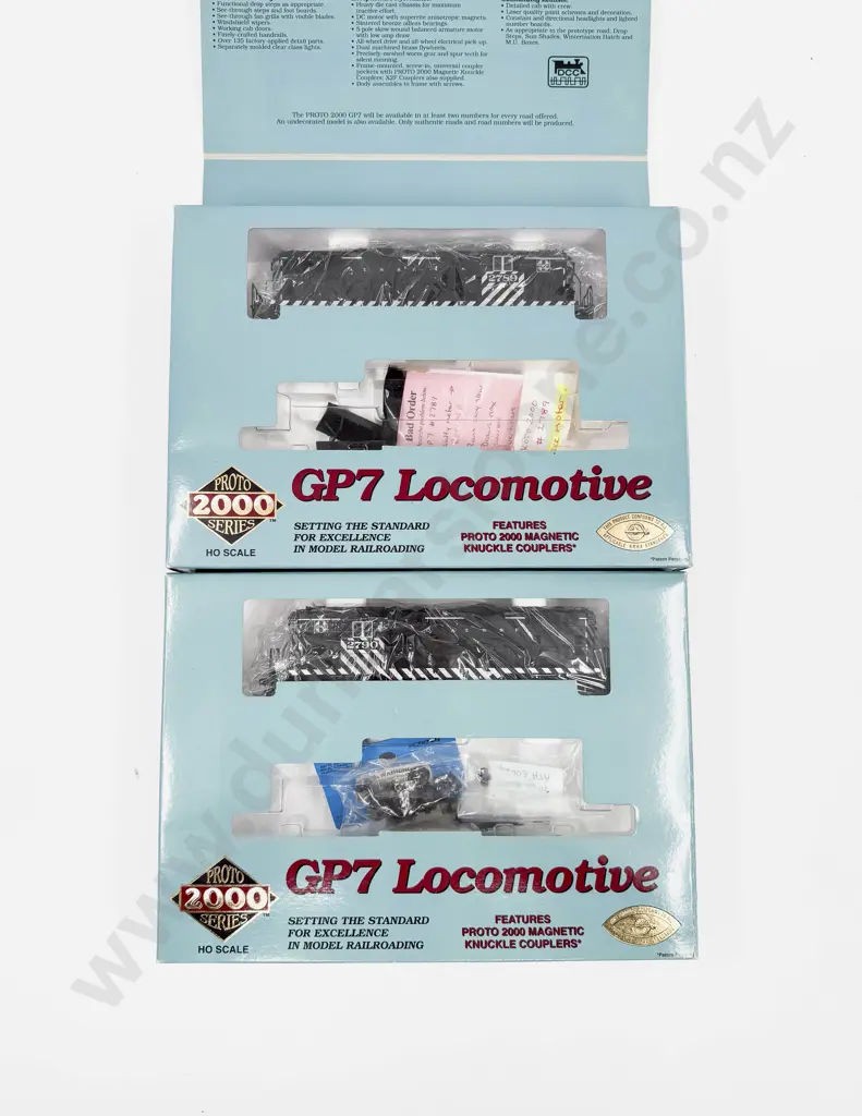 Life-Like Proto 2000 Series HO Santa Fe GP7 #2790 and GP7 #2789 (Dummy) Diesel Locomotives Image 1++