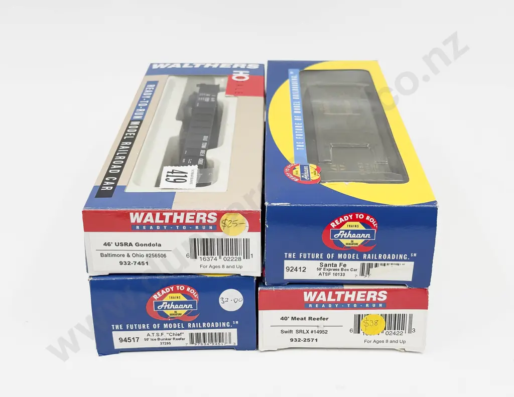 Walthers and Athearn HO Three Rolling Stock Box Cars and B&O Gondola Image 1++