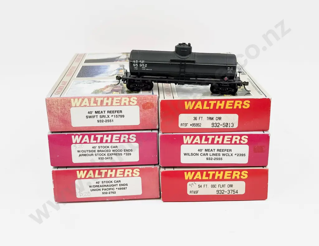 Walthers HO Six Completed Kit Set Rolling Stock Wagons Image 1++
