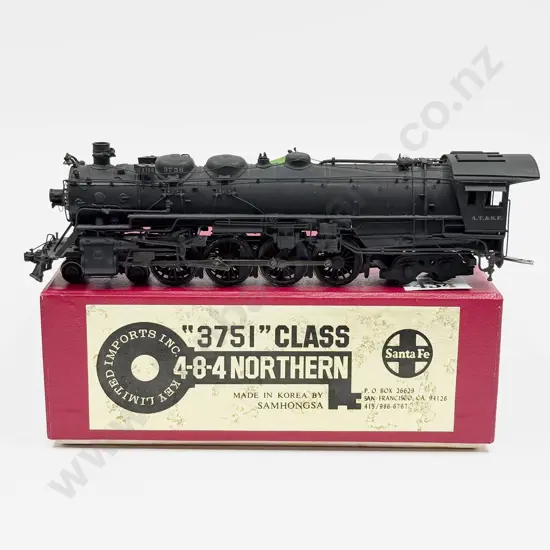 Key Imports SamHongsa HO Santa Fe 4-8-4 ATSF 3756 Class Locomotive and Tender