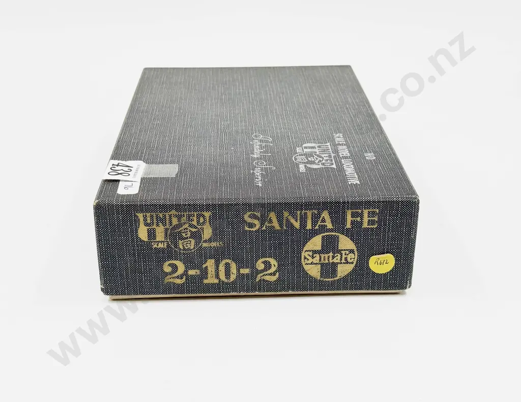 United HO Undecorated Brass Santa Fe 2-10-2 Locomotive and Tender Image 1++