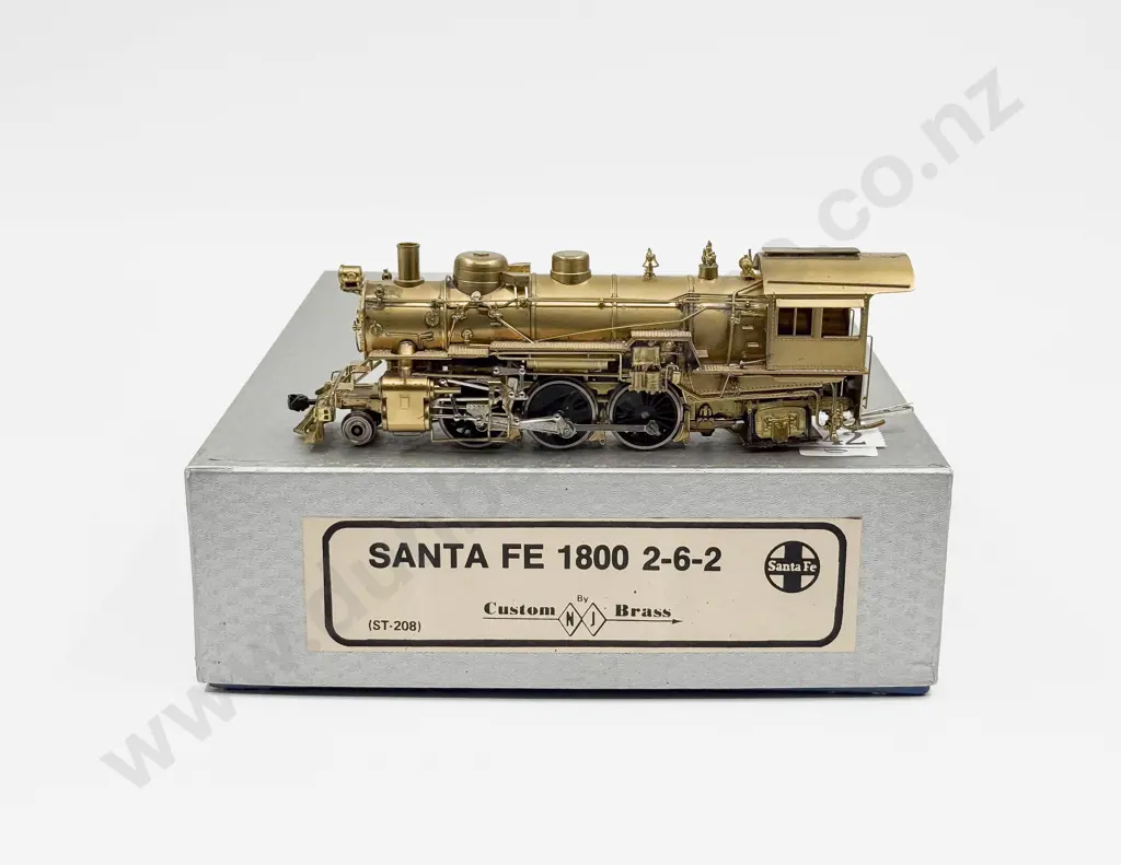NJ Custom Brass HO Undecorated Santa Fe 2-6-2 1800 Class Locomotive and Tender Image 1++