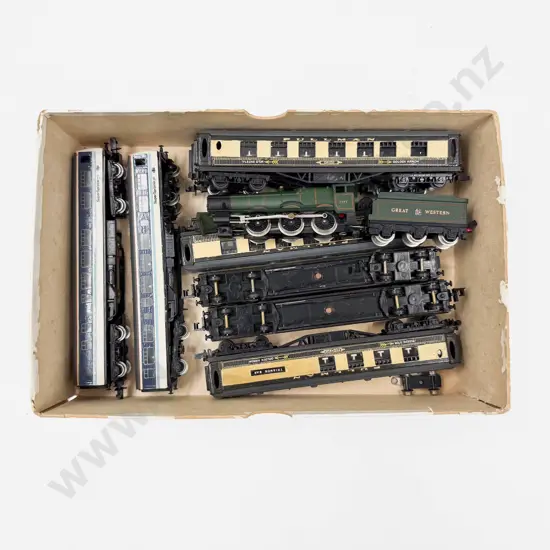 N Gauge Grafar 4-6-0 Locomotive & Tender