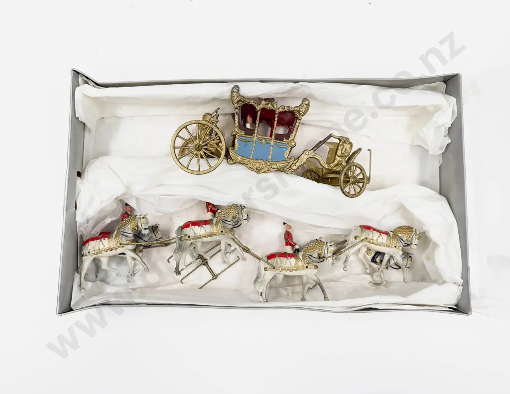Britains Historical Series 9401 - The Coronation Coach Image 1++