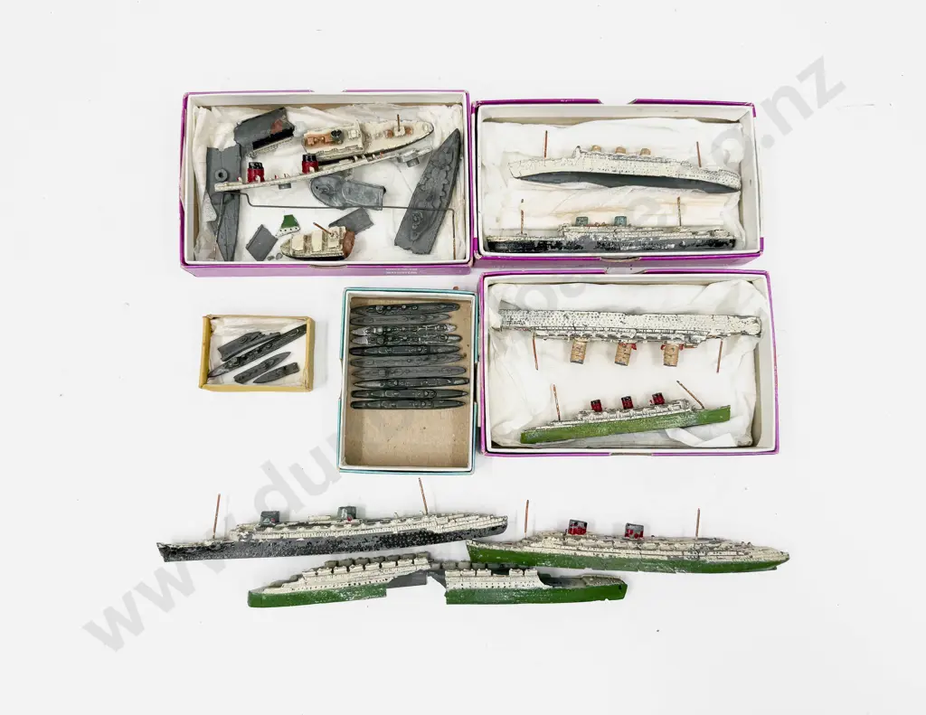Dinky Unboxed Famous Liner and other Ship Models (faults) Image 1++