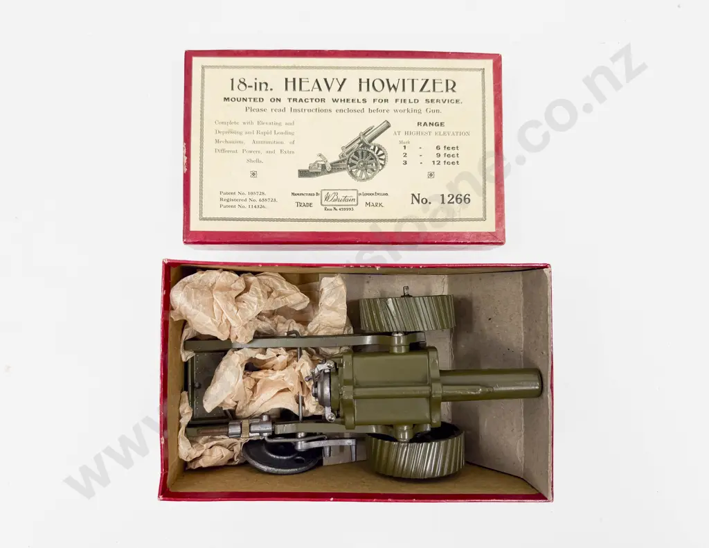 Boxed Britains No1266 18-in Heavy Howitzer (1931 Version) Image 1++