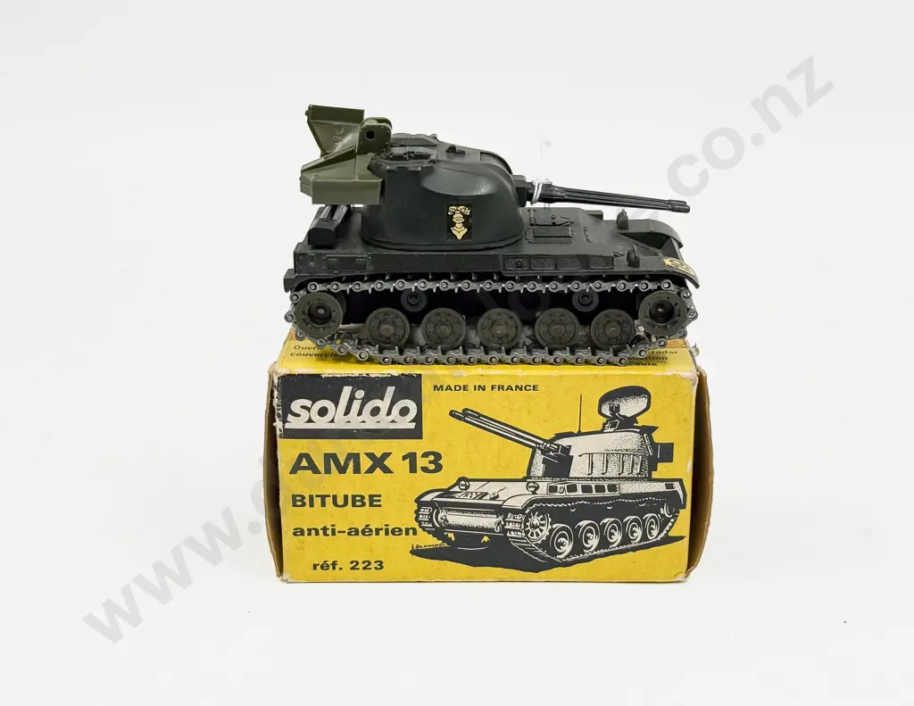 Boxed Solido Made in France Ref 223 2/1970 AMX 13 Bitube anti-aérion Image 1++