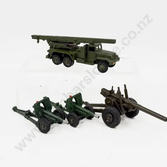 Unboxed Dinky (665) Rocket Launcher (no rocket) with Three Guns