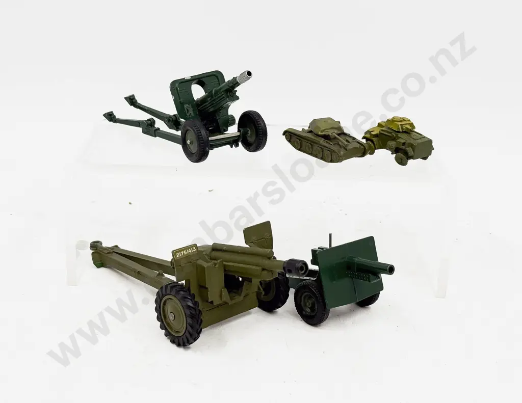 Britains Unboxed Two Field Guns and Dinky Gun with Two Crescent Tiny Tank Models Image 1++