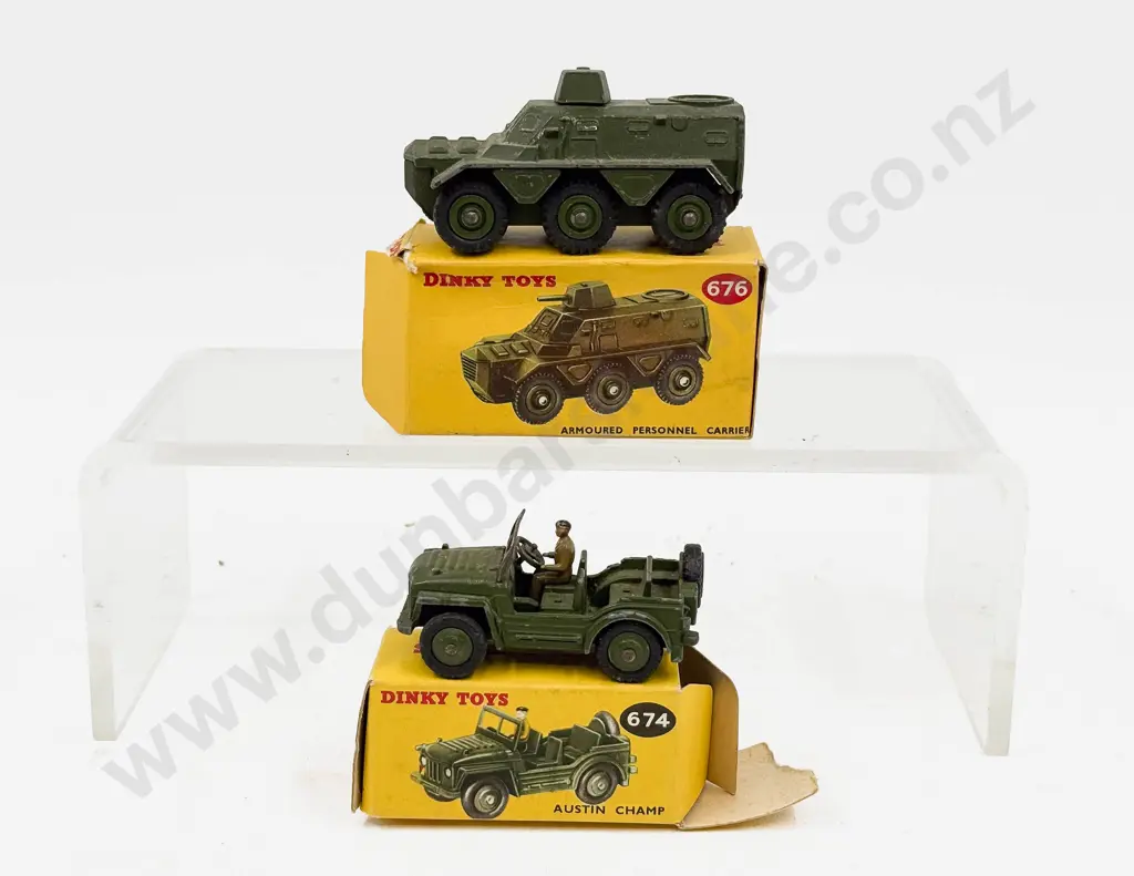 Dinky 676 Armoured Personnel Carrier 674 Austin Champ with Driver some condition faults Image 1++