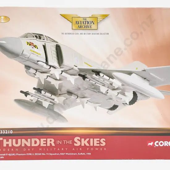 Boxed Corgi Aviation Archive AA33210 Thunder in the Skies McDonnell Phantom F-4J F.MK.3 ZE360 74 Sqn 1986
