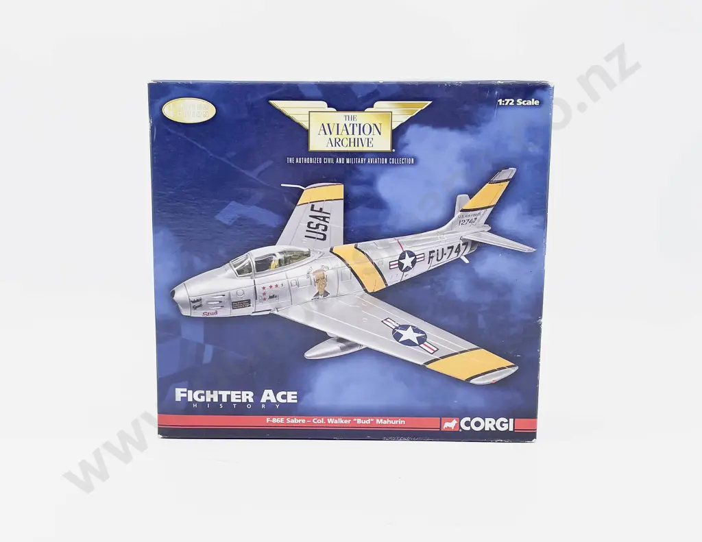 Boxed Corgi Aviation Archive US35804 Fighter Ace History F-86E-10 Sabre Col. Walker 'Bud' Mahurin USAF CMD 4th FW Image 1++