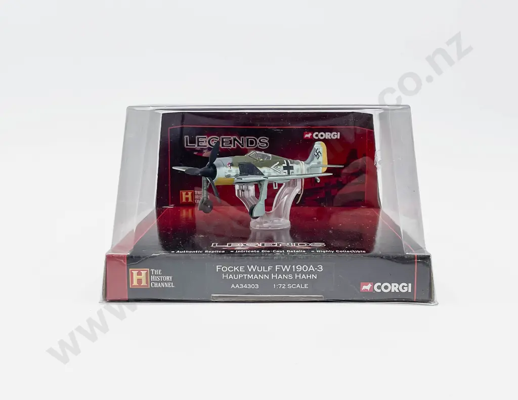 Boxed Corgi AA34303 Legends Focke Wulf FW 190A-3 Hauptmann Hans Hahn Image 1++