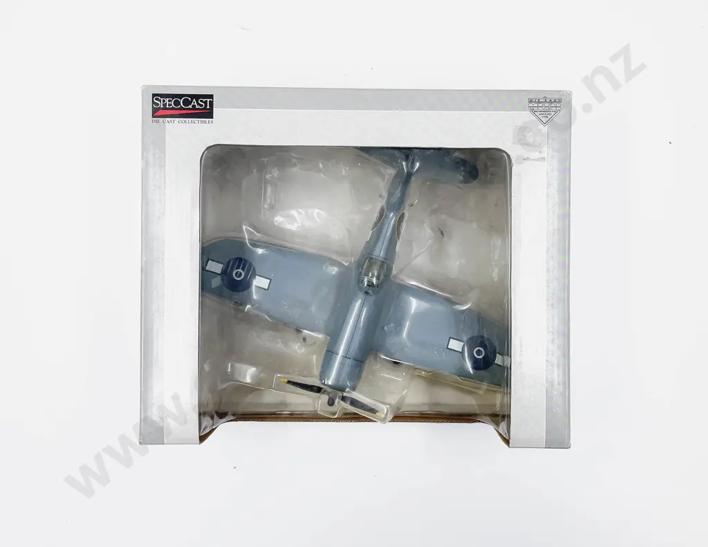 Boxed SpecCast F4U-1 Corsair Image 1++