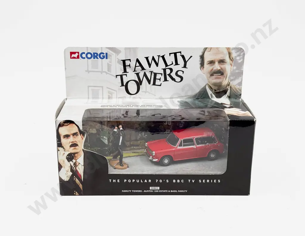 Corgi Boxed Fawlty Towers Austin 1300 Estate & Basil Fawlty Image 1++