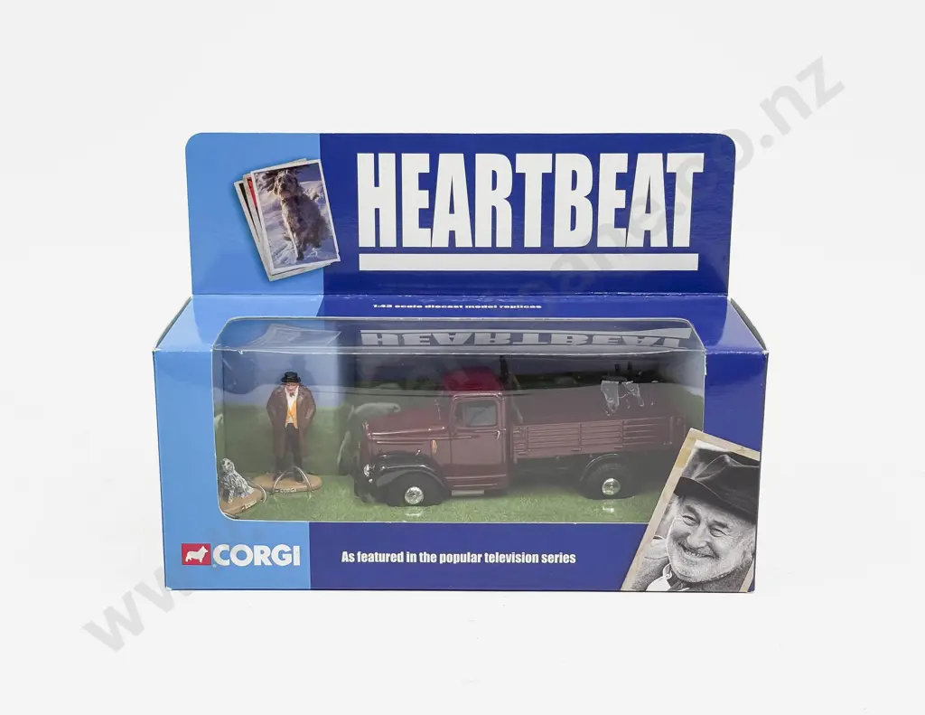 Corgi Boxed Heartbeat Morris Commercial Truck Image 1++