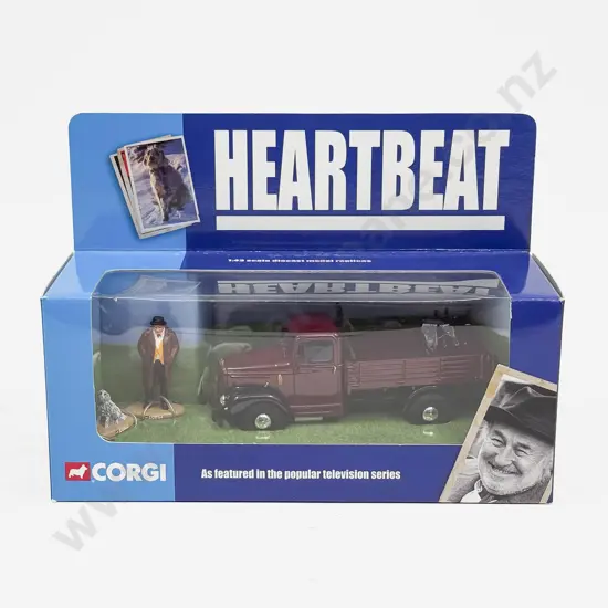Corgi Boxed Heartbeat Morris Commercial Truck