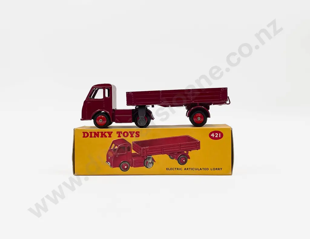 Dinky Boxed 421 Electric Articulated Lorry Image 1++