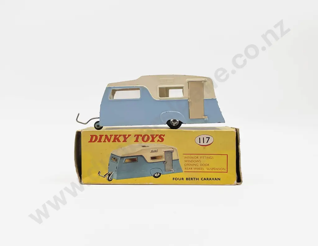 Dinky Boxed 117 Four Berth Caravan Image 1++