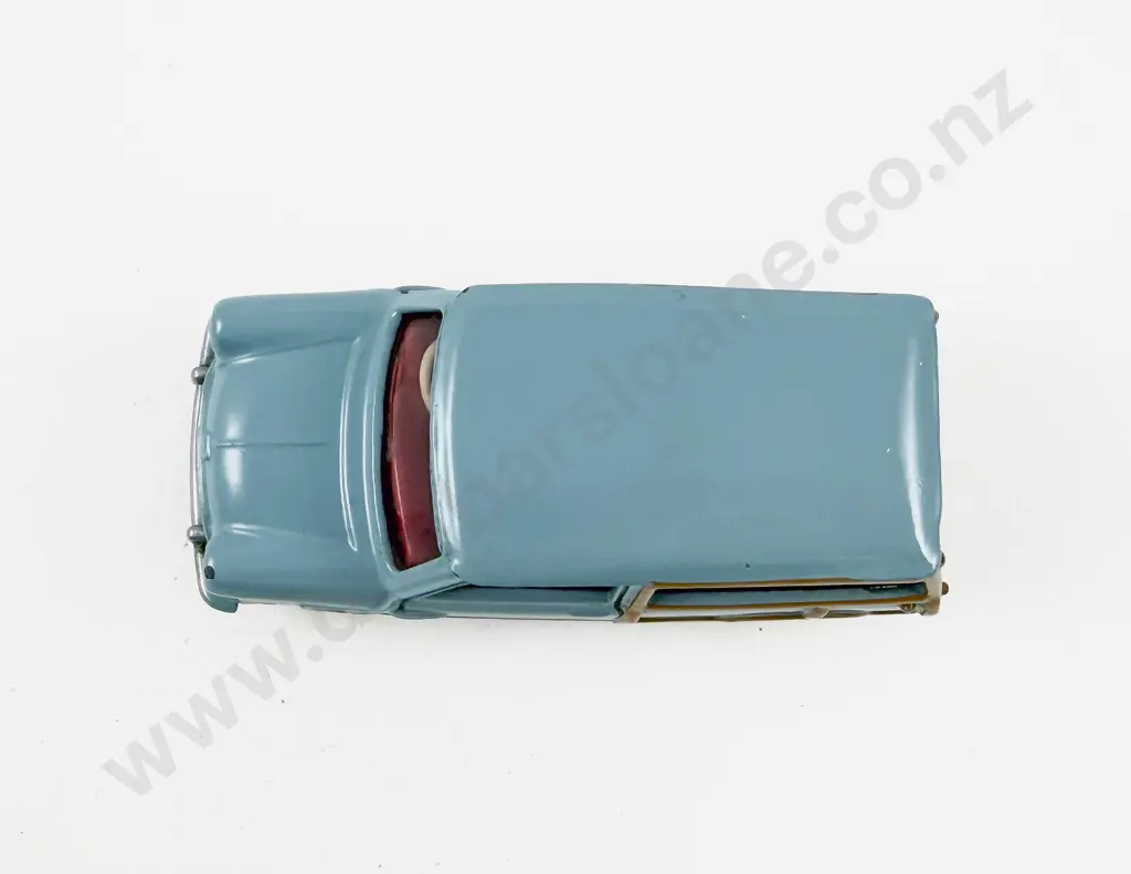 Dinky Boxed 199 Austin Seven Countryman Image 1++