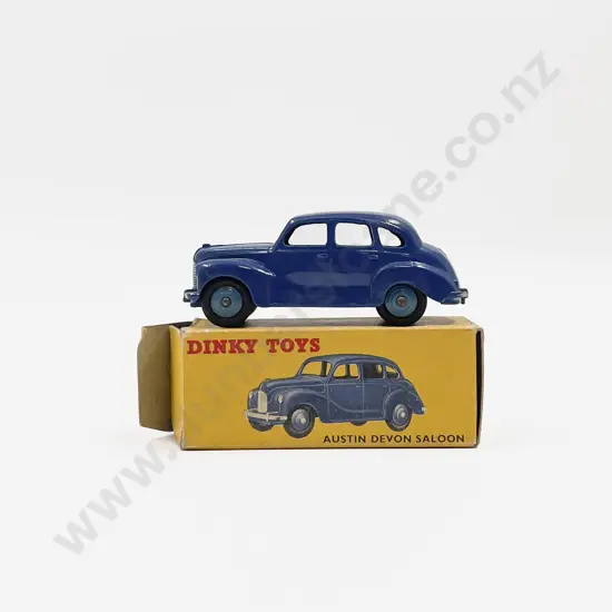 Boxed Dinky 152 (40D) Austin Devon Saloon (box one flap missing)